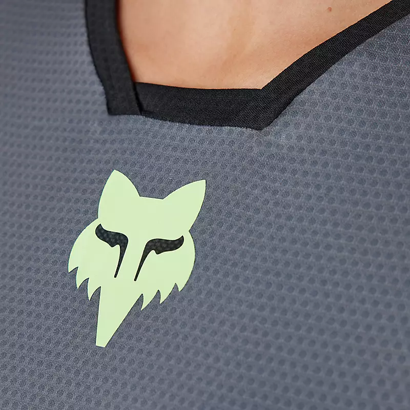 Fox Racing Womens Defend Race Long Sleeve Jersey 5 Fox Racing Womens Defend Race Long Sleeve Jersey - Image 5